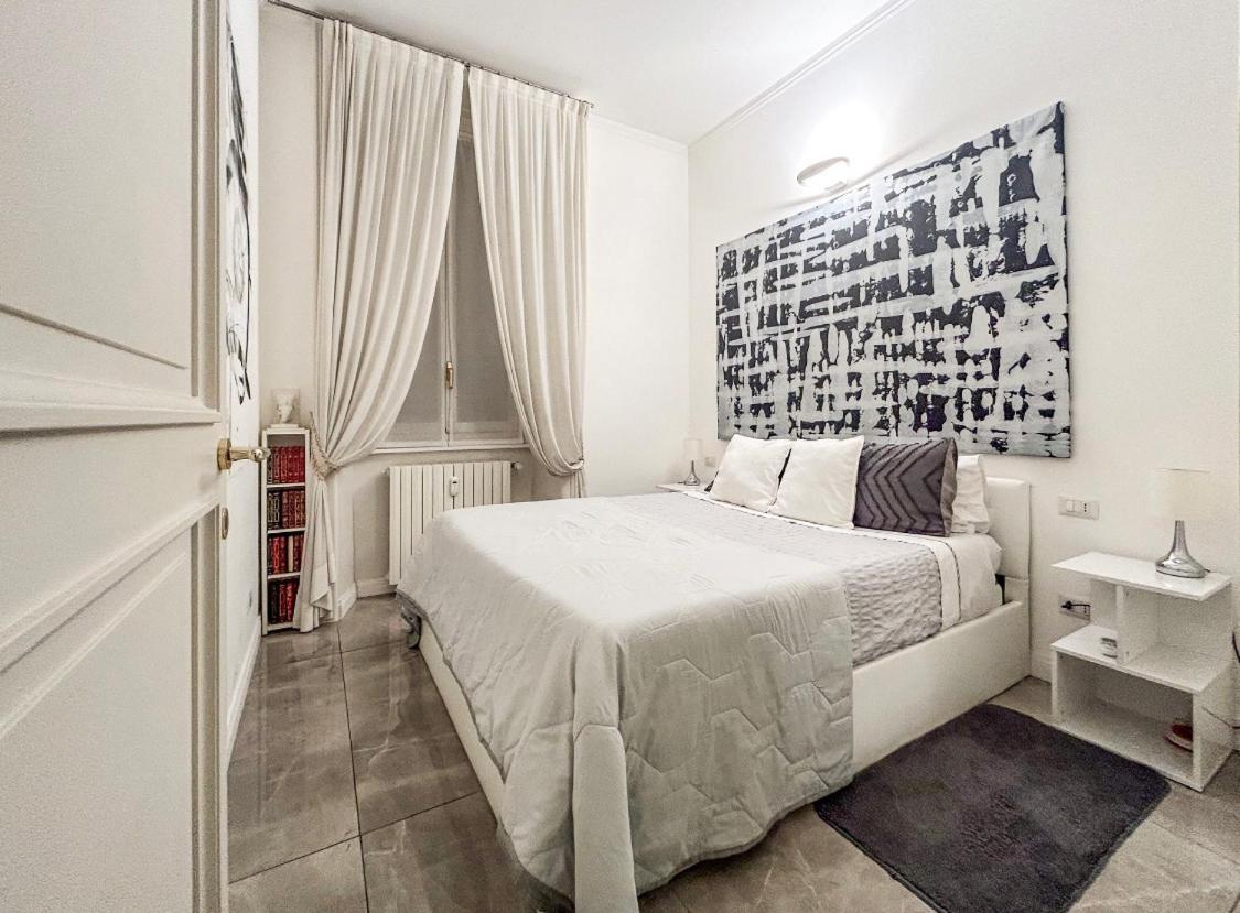 Casa Alberto da Giussano, elegante bilocale in centro con balcone sul parco Milano Esterno foto